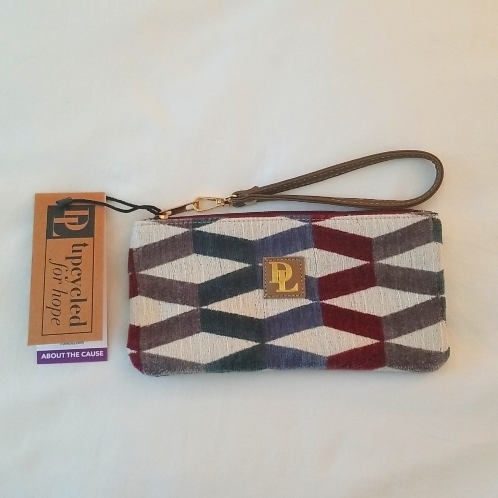 Velvet clutch wristlet handbag